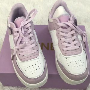 Berness Purple and White Sneakers